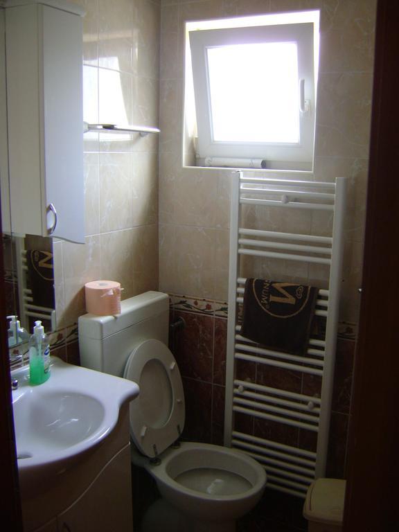 Apartments Krajacic Malinska Kamer foto